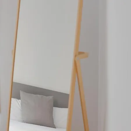 Avg Cervantes 2 Centro 希洪