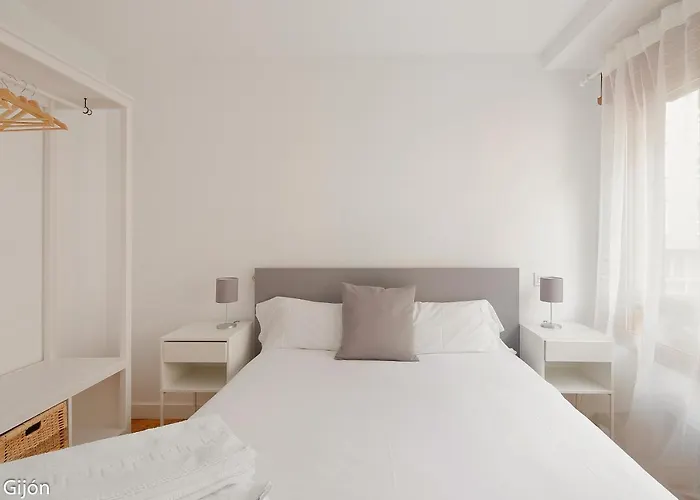 Avg Cervantes 2 Centro Apartament *