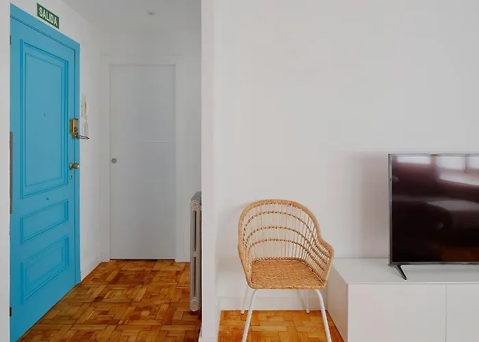 Avg Cervantes 2 Centro 希洪