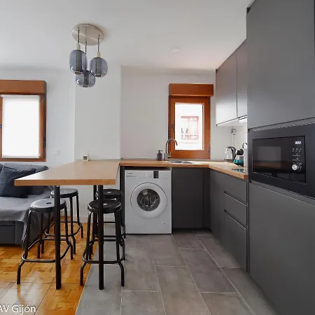 Avg Cervantes 2 Centro Apartman *